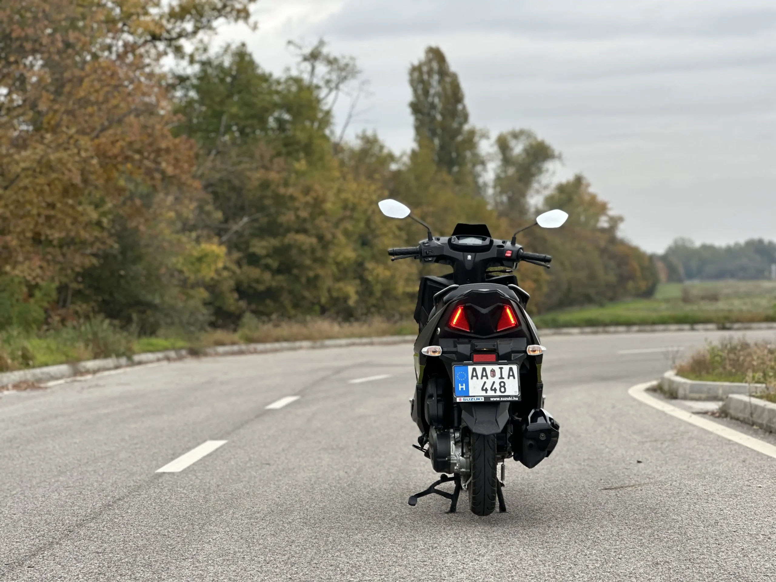 Suzuki_Avenis_125_hatulrol